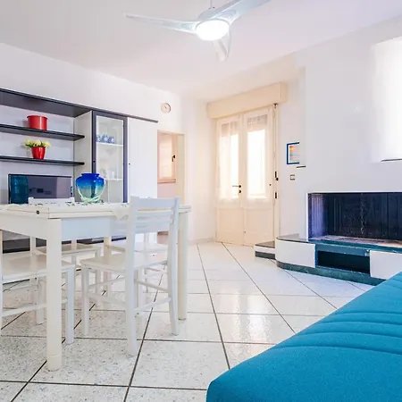 Dimora Giusy Vista Mare Pescoluse 別荘